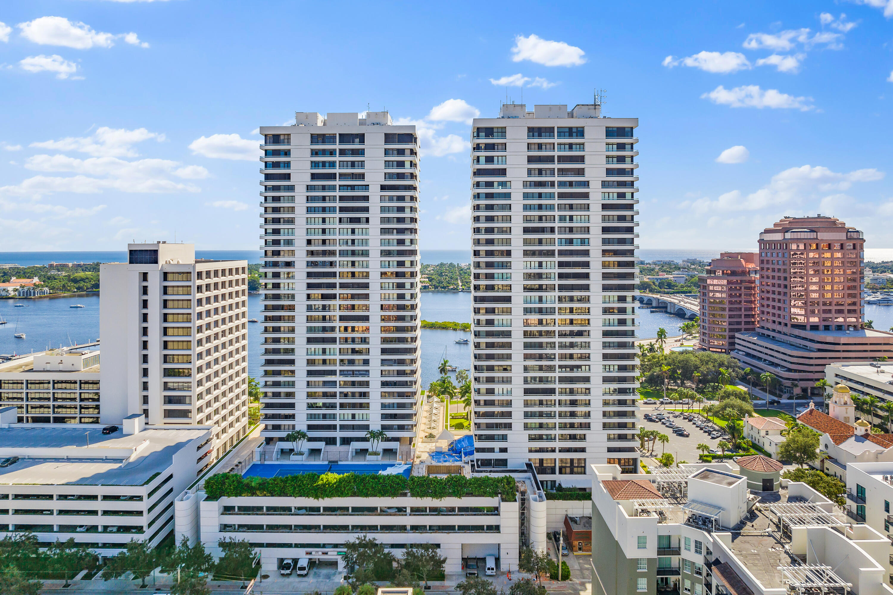 Plaza of the Palm Beaches - Residential