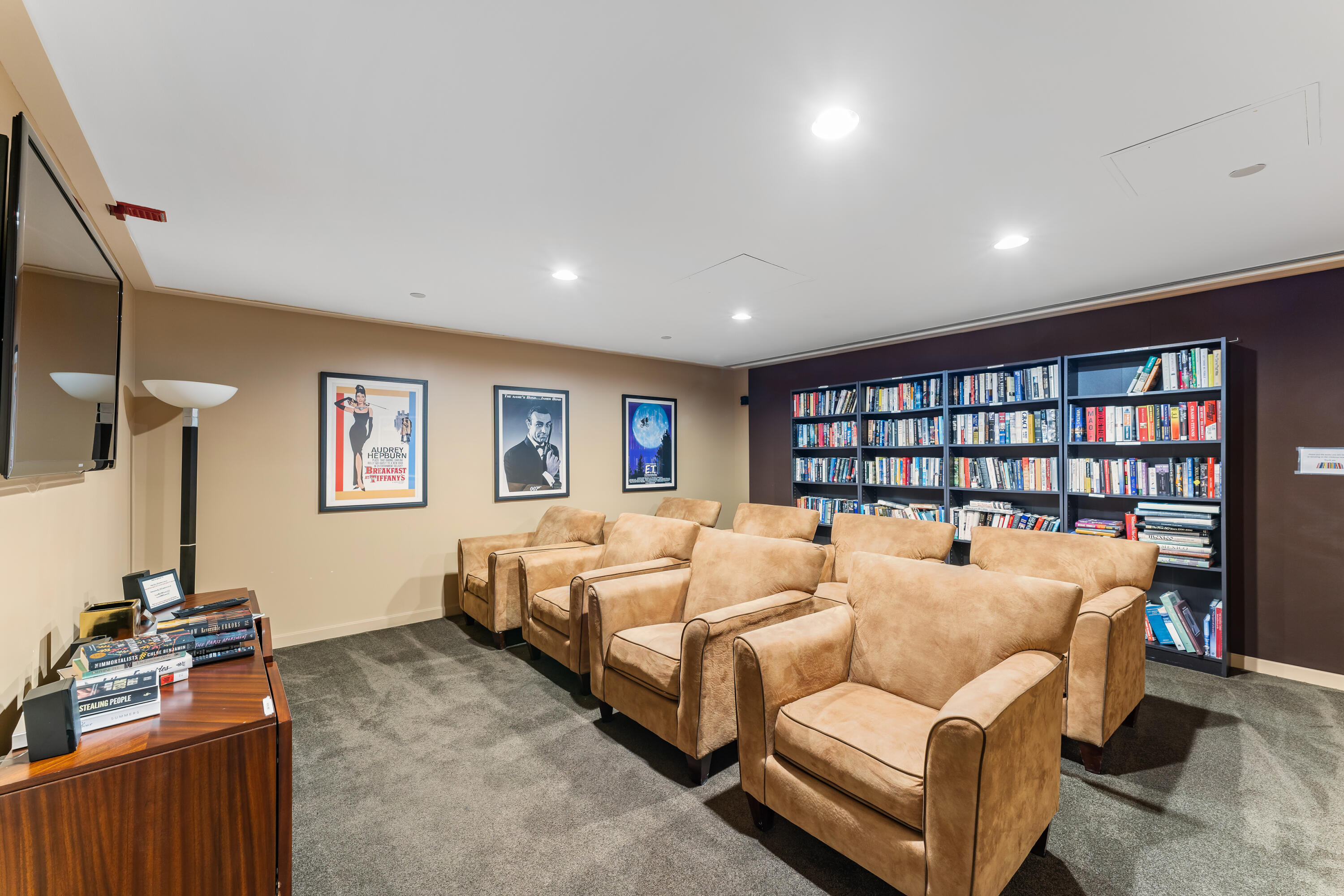 Plaza of the Palm Beaches - Residential