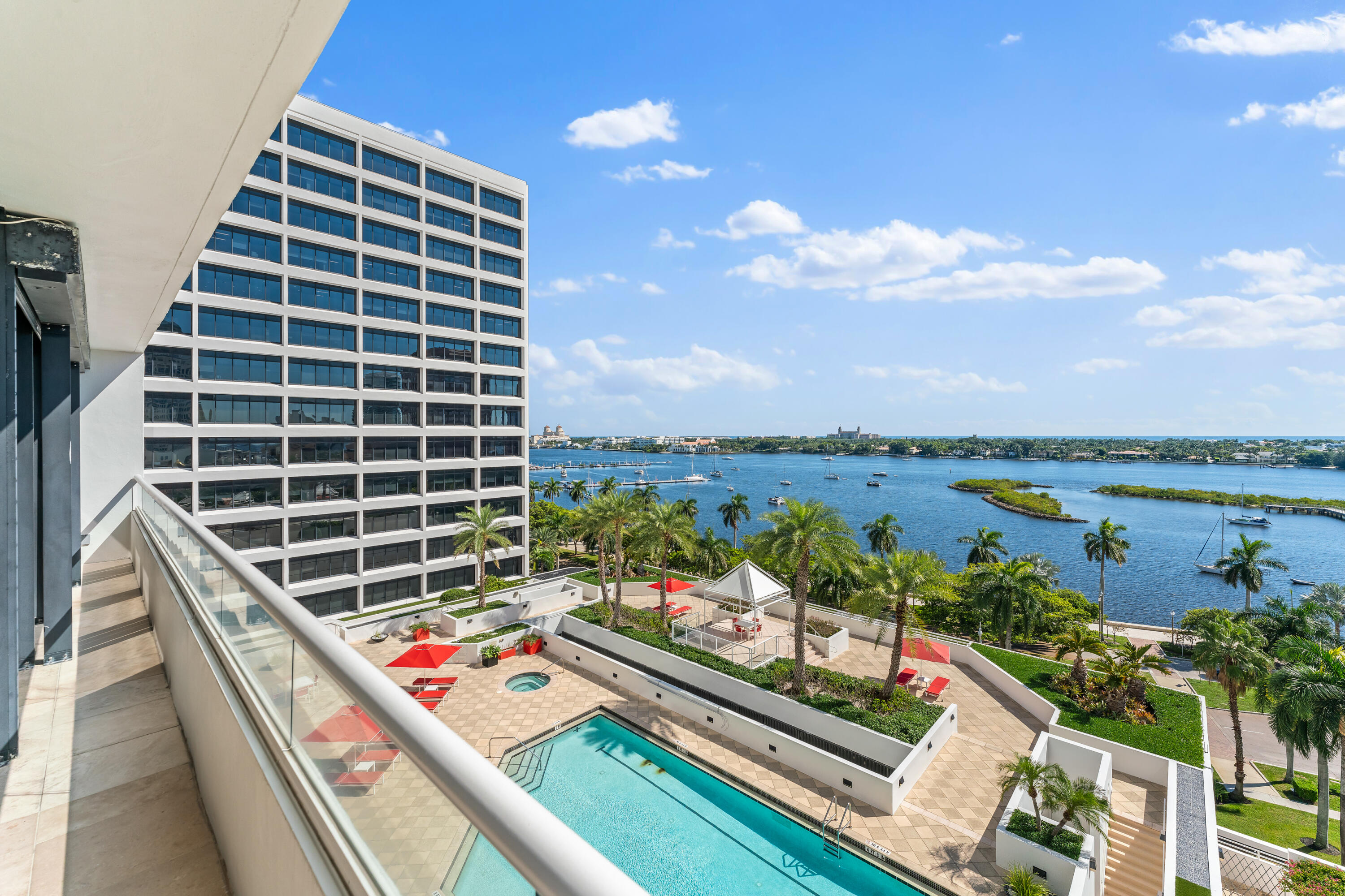 Plaza of the Palm Beaches - Residential