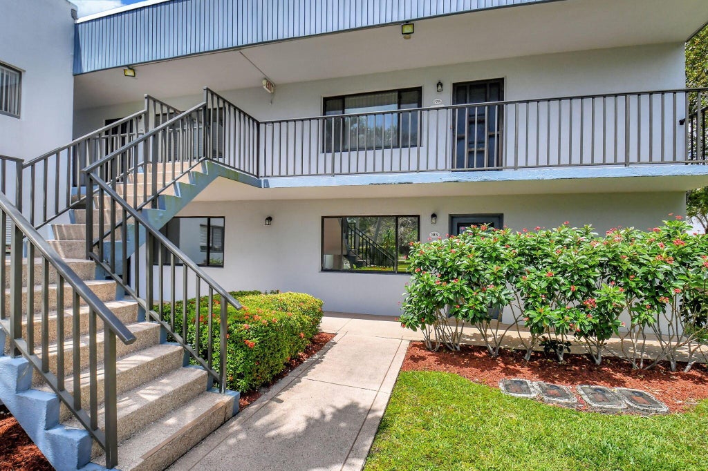 Photo of 15108 Ashland Drive #185, Delray Beach, FL 33484 (MLS # R11084824)