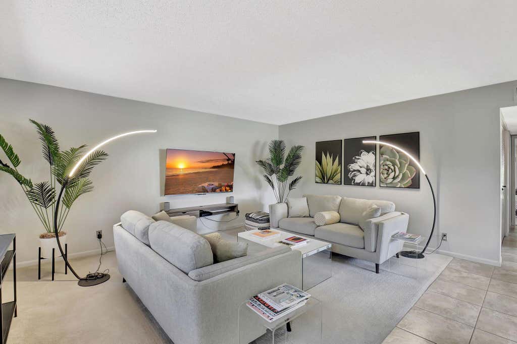 Photo of 15108 Ashland Drive #185, Delray Beach, FL 33484 (MLS # R11084824)