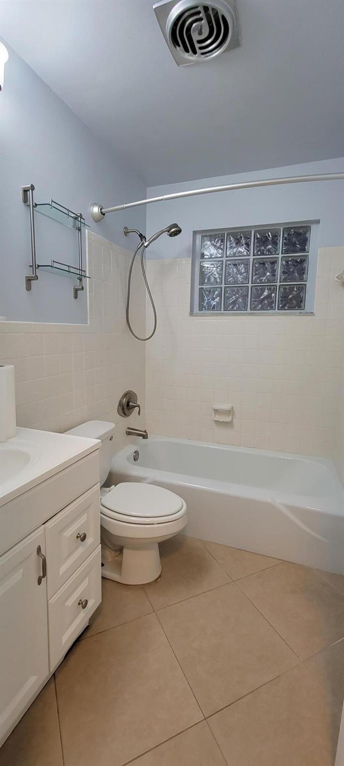 FISHERMANS HAVEN - Residential Lease