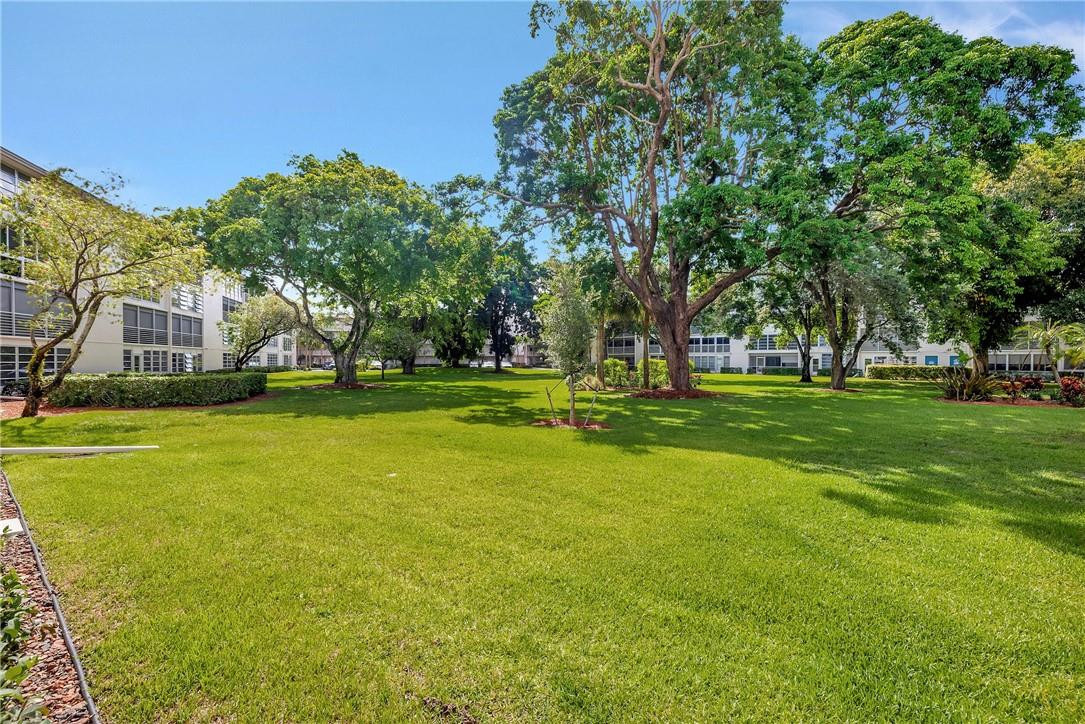 WYNMOOR VILLAGE - Residential