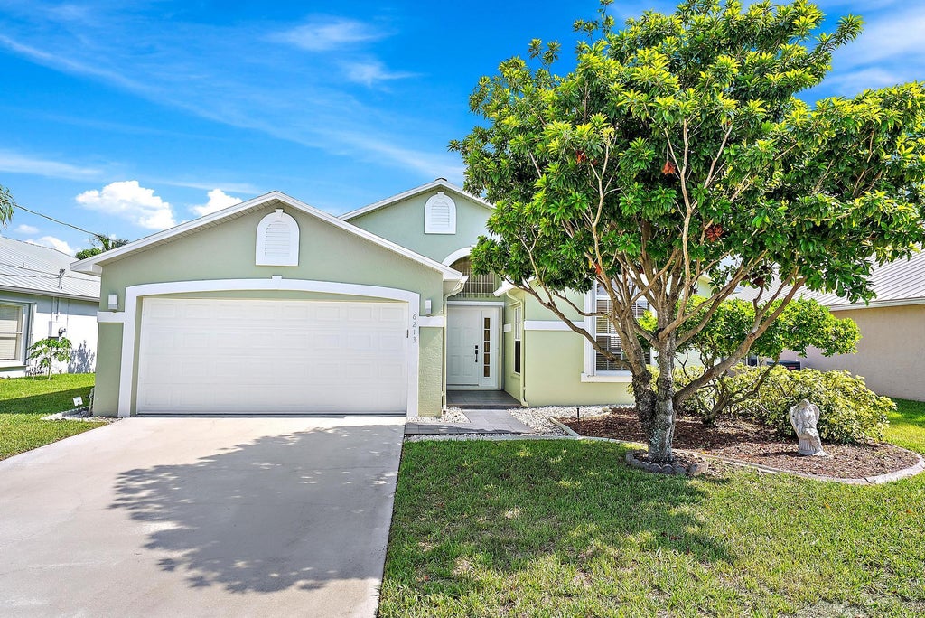 Photo of 6213 Lauderdale Street, Jupiter, FL 33458 (MLS # R11110036)