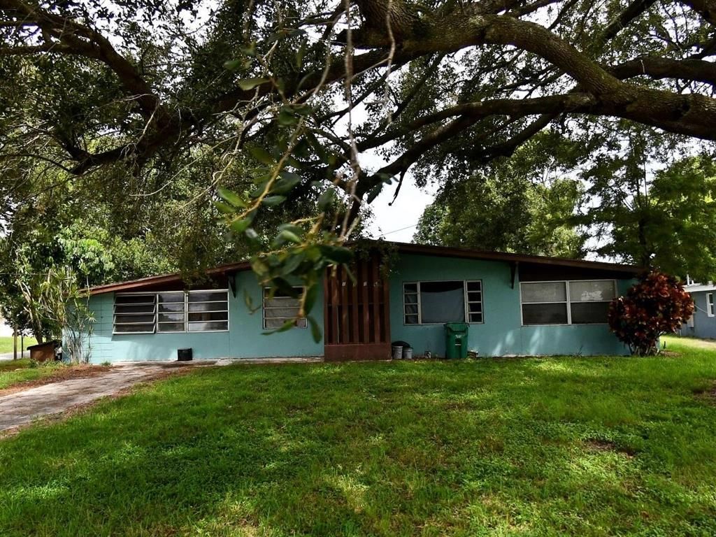 Photo of 1716 Ponce De Leon Prado, Fort Pierce, FL 34982 (MLS # R10871747)