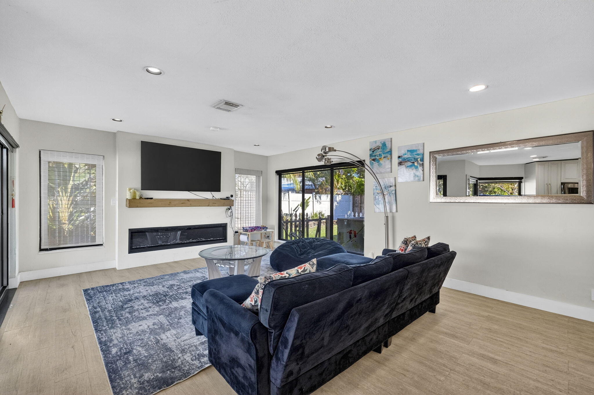 BEACHWAY ESTATES - Residential Lease