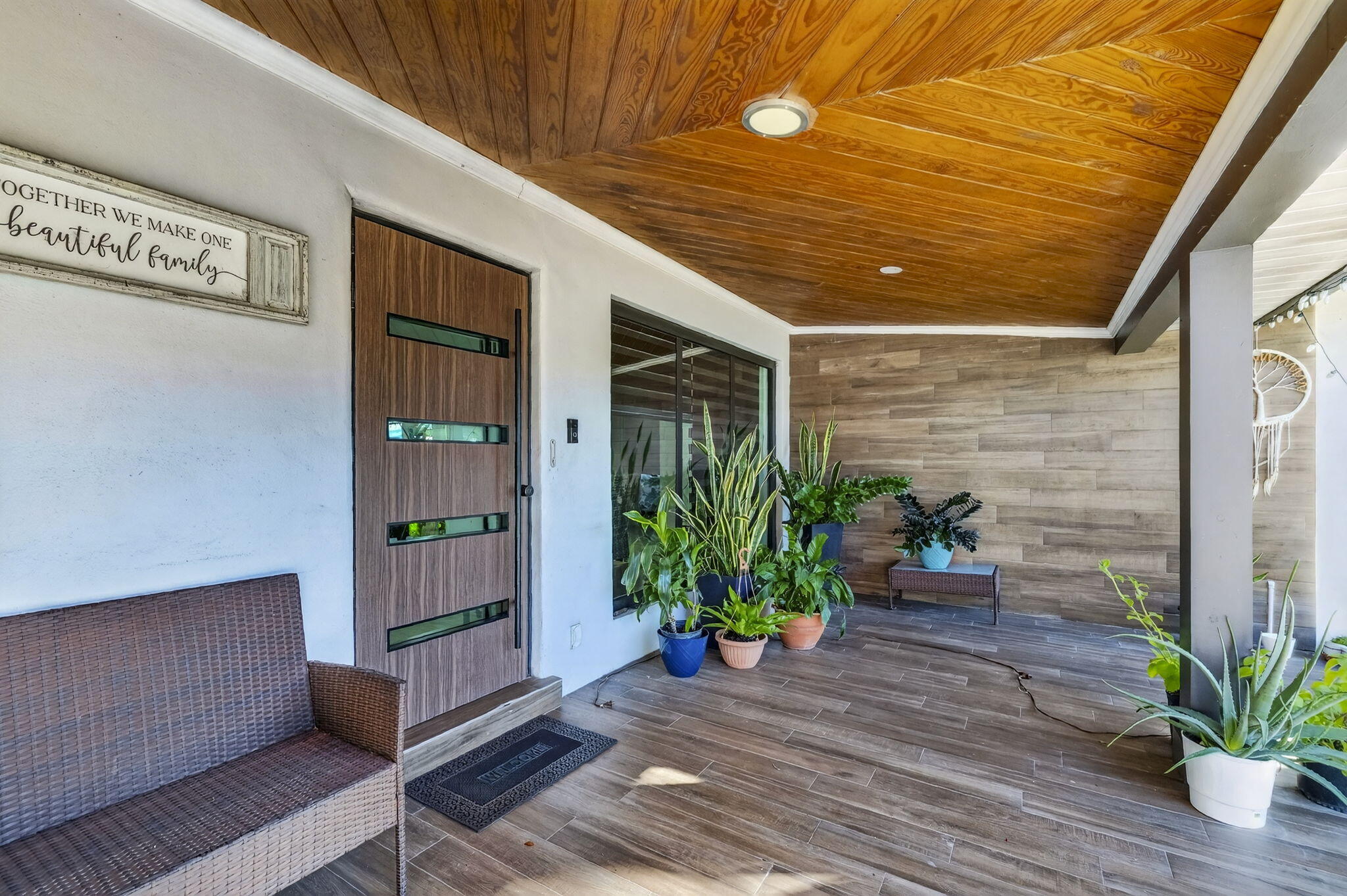 BEACHWAY ESTATES - Residential Lease