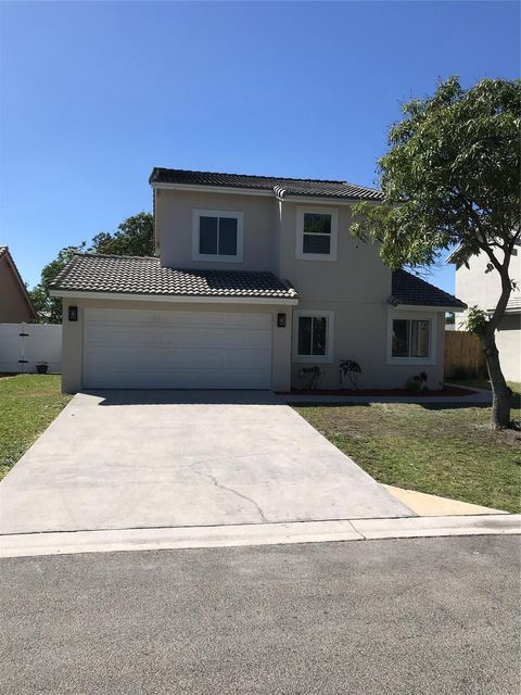 6076 Strawberry Fields Way Lake Worth FL 33463