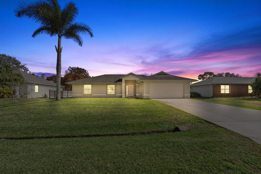 Photo of 2743 SW District Ave, Port Saint Lucie, FL 34953 (MLS # B26001188)