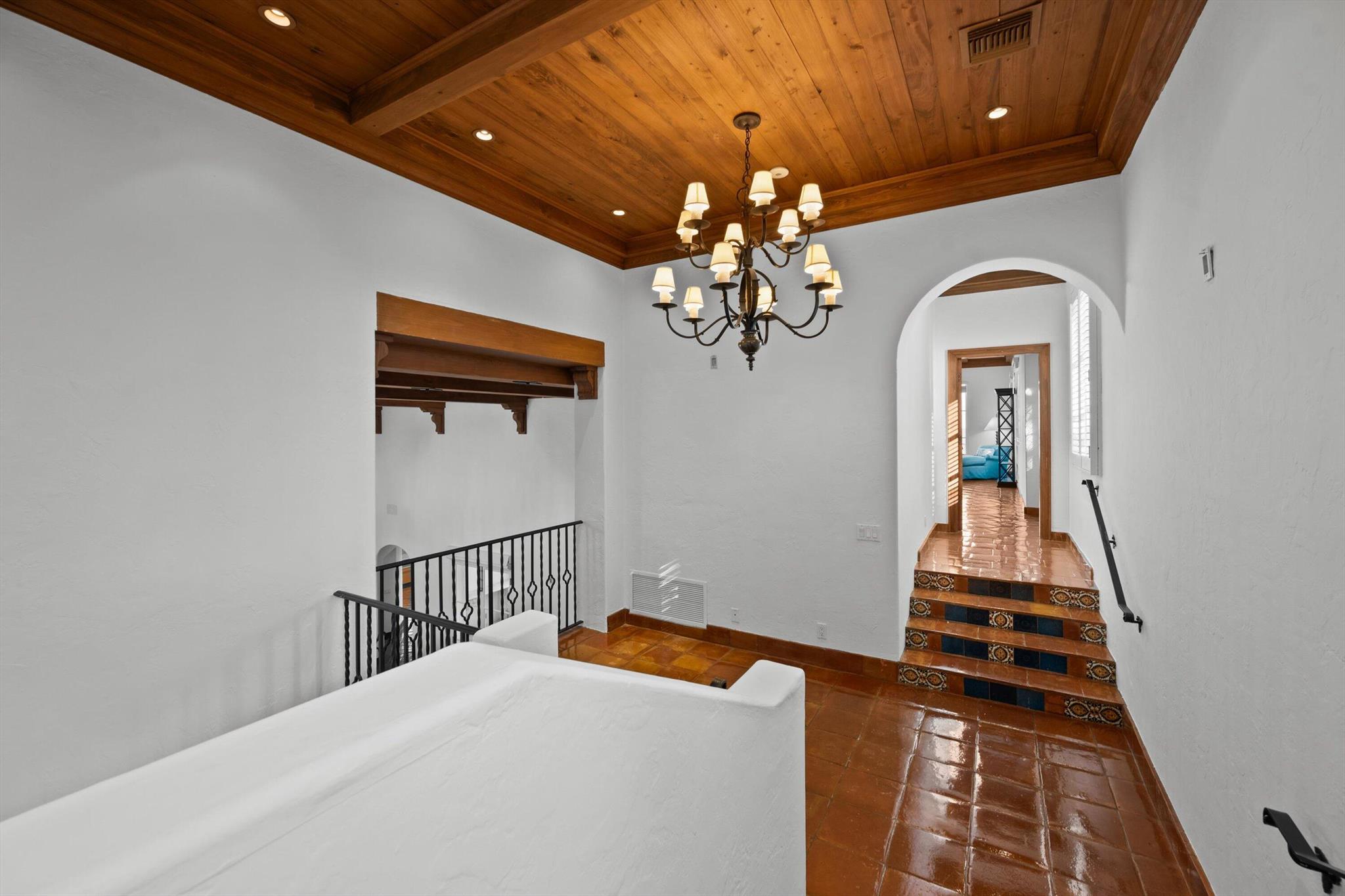 PROXIMITY PARK IN - Residential Lease