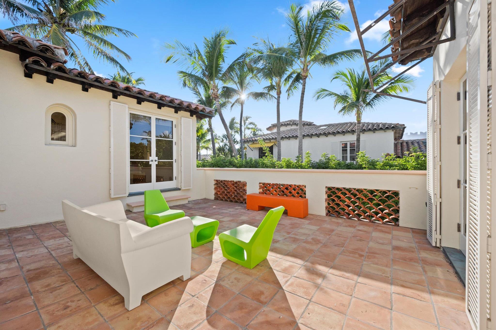 PROXIMITY PARK IN - Residential Lease