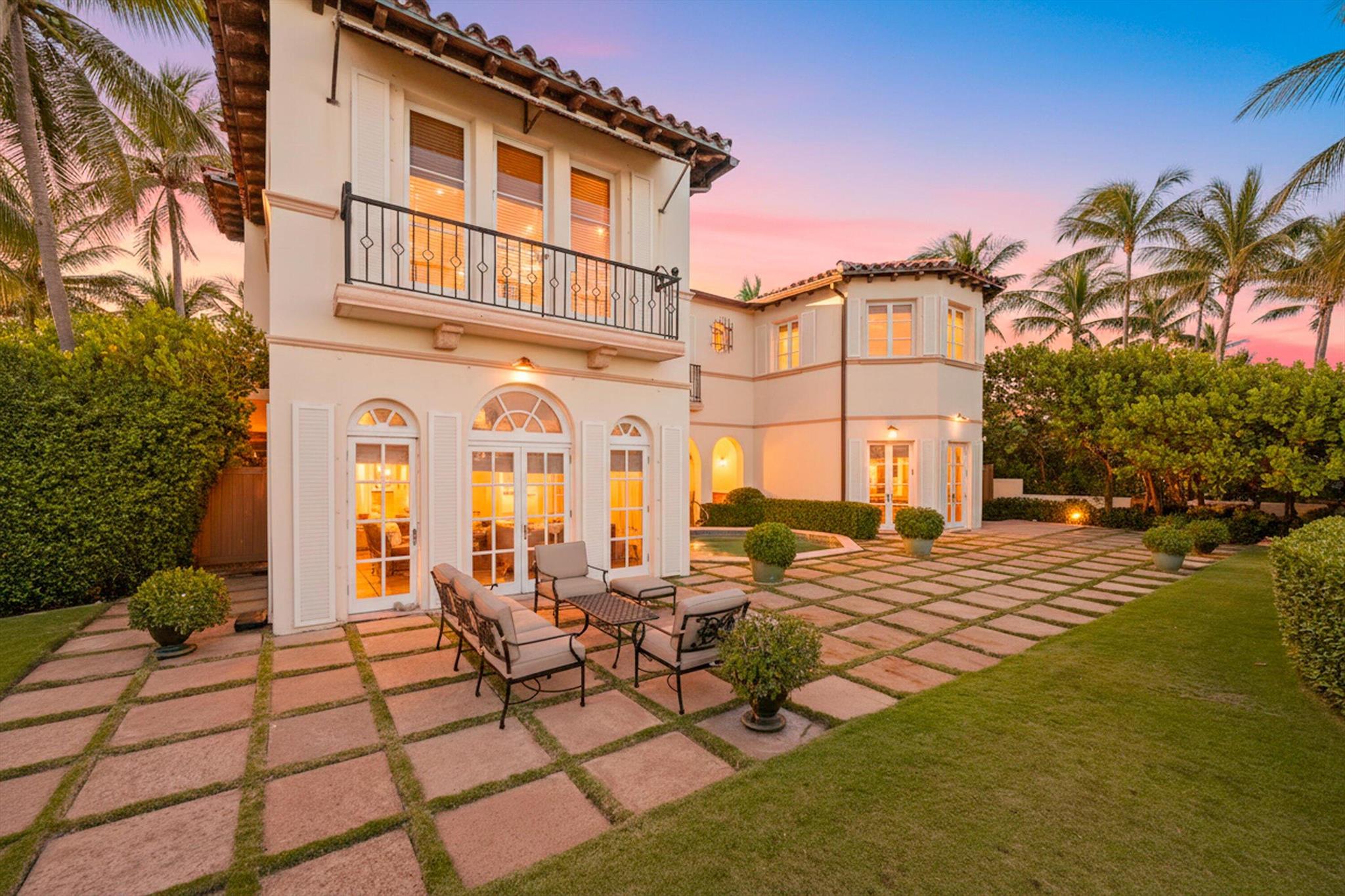 PROXIMITY PARK IN - Residential Lease