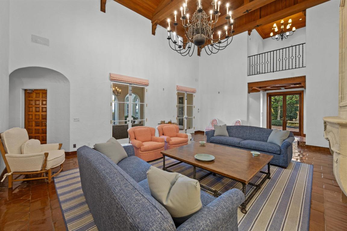 240 N Ocean Boulevard