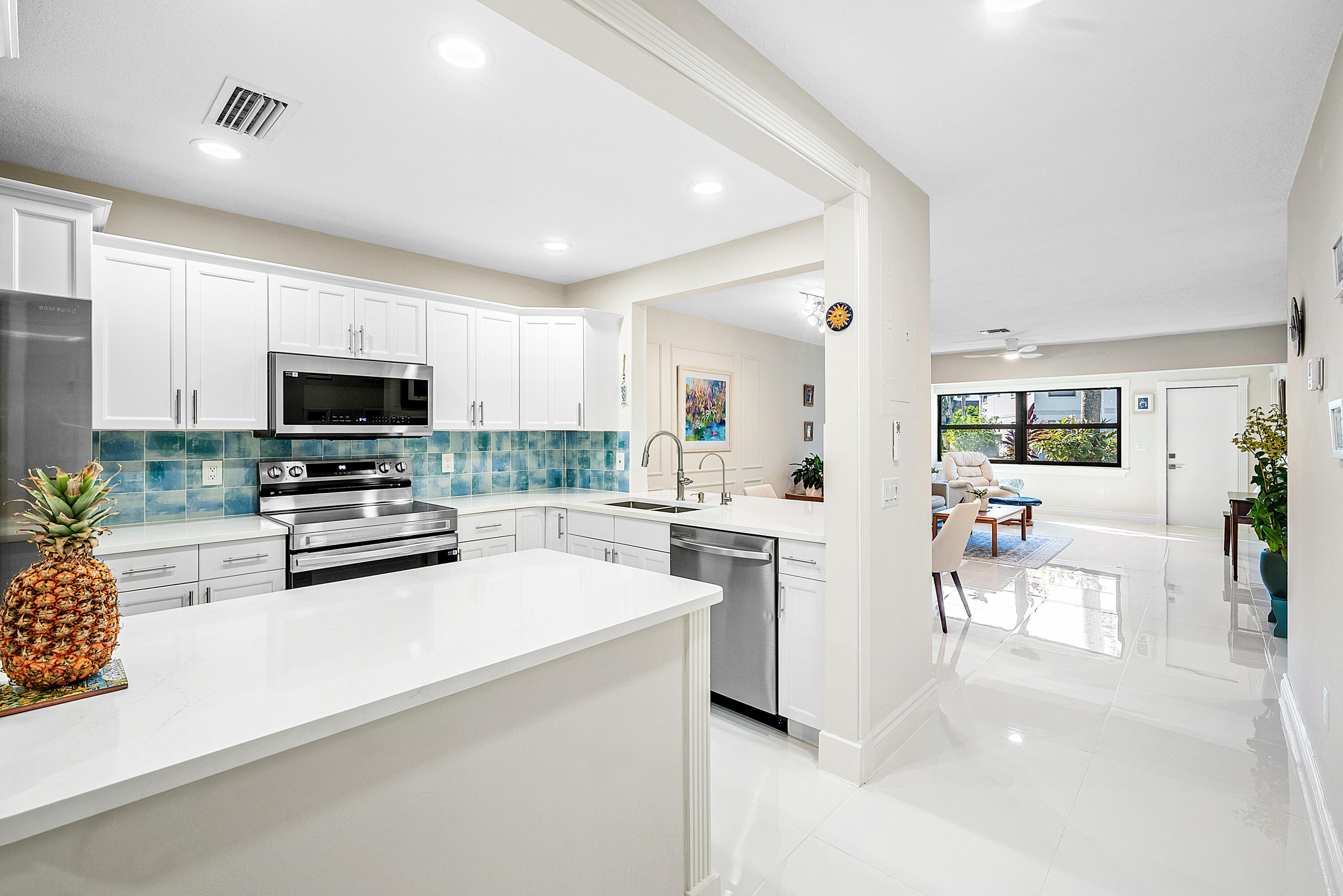 2016 SW 29th Court 5b1