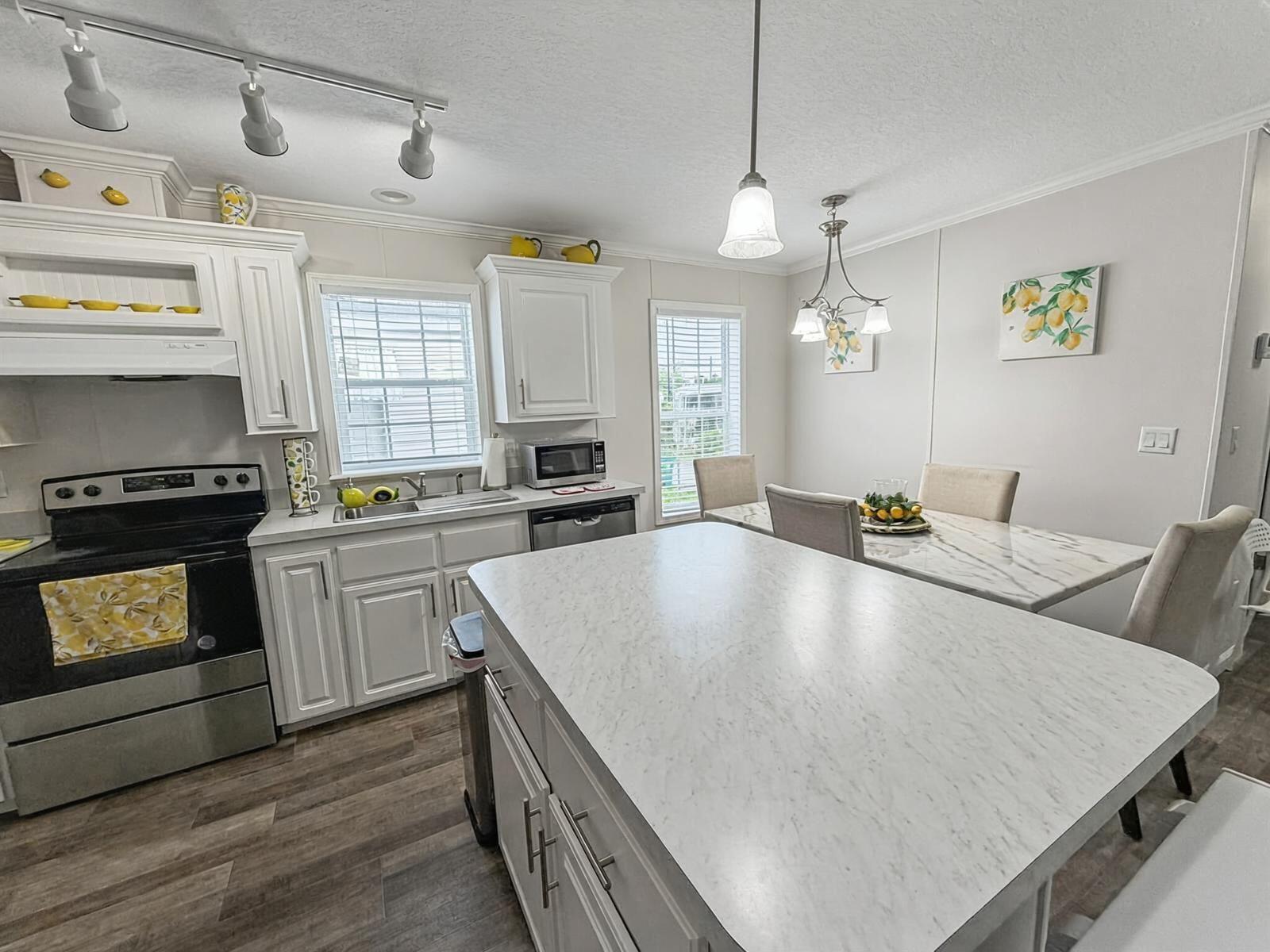 View photos, virtual tours, details... 8516 SW 17th Court
