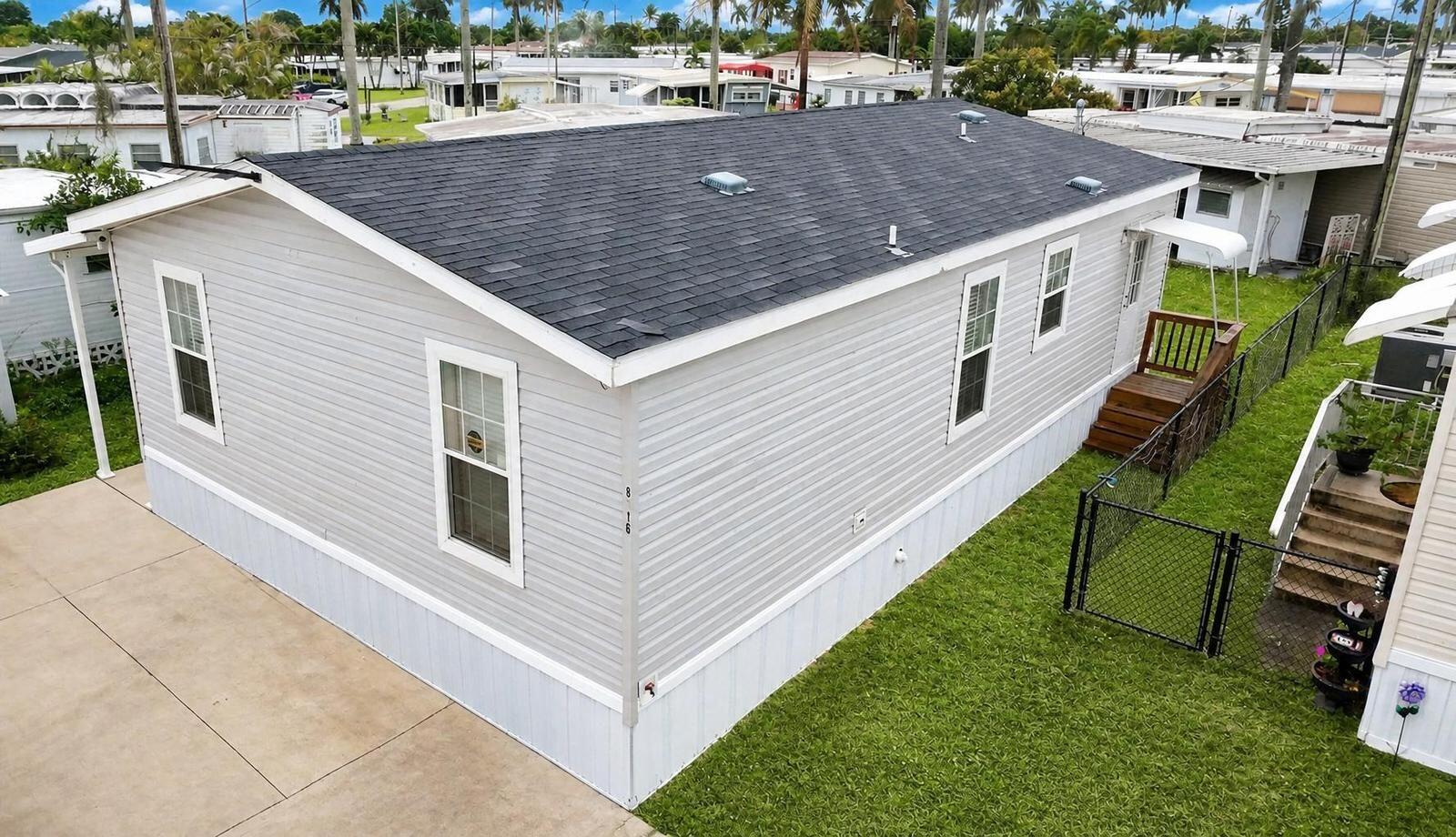 View photos, virtual tours, details... 8516 SW 17th Court