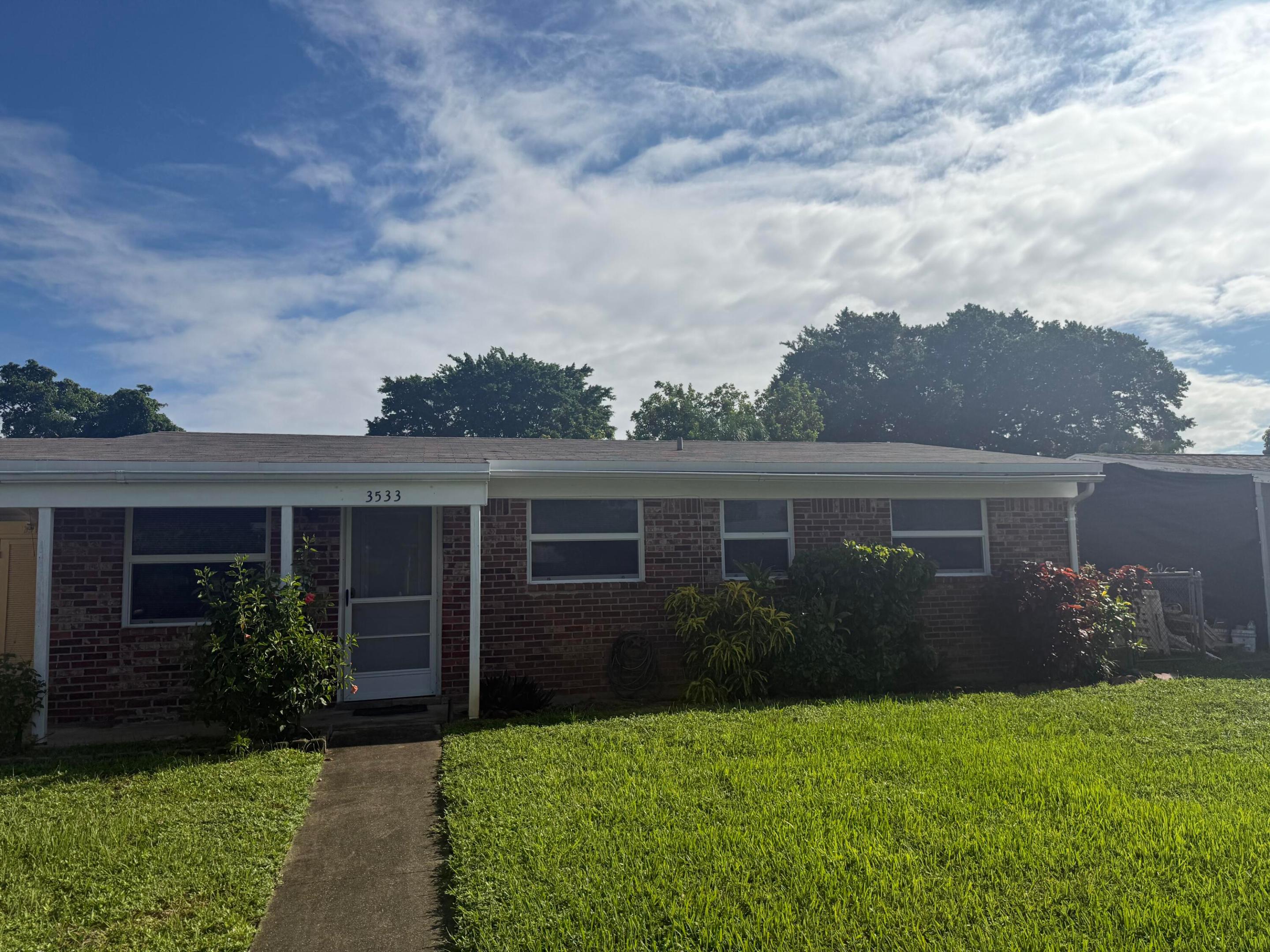 3533 Florida Boulevard