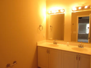 WINCHESTER COURT - Residential