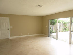 WINCHESTER COURT - Residential