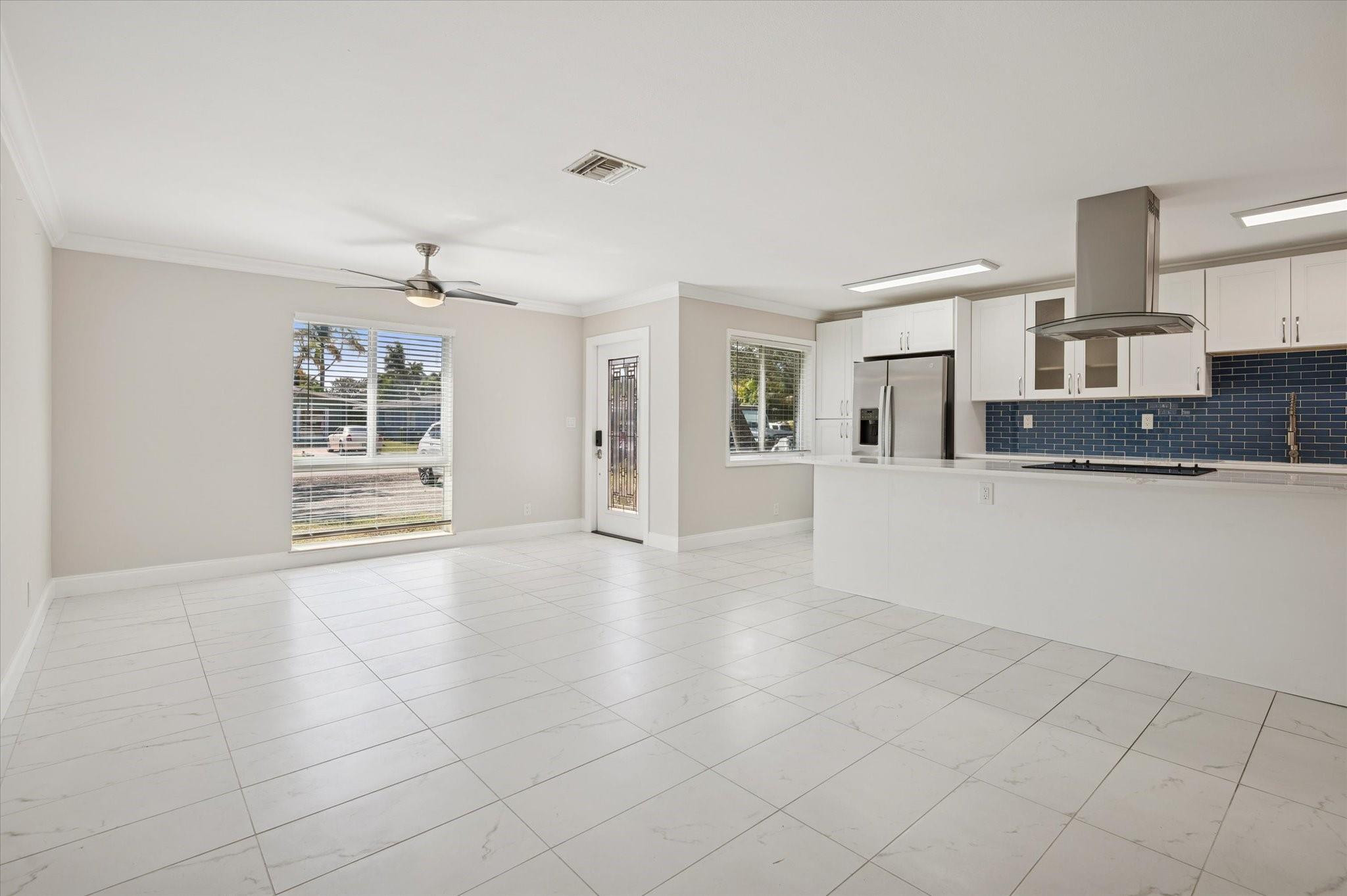 ISLAND VIEW 33-2 B - Residential Lease