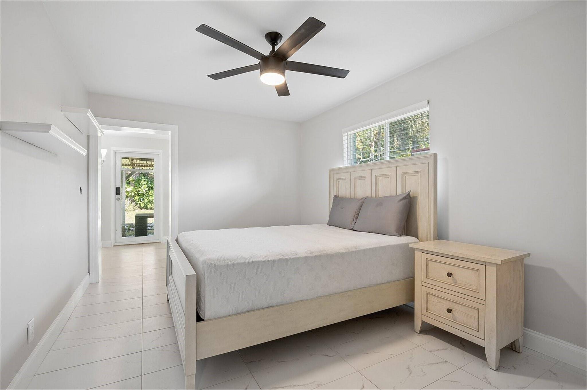 ISLAND VIEW 33-2 B - Residential Lease