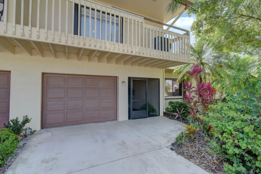Photo of 2971 Bent Pine Drive, Fort Pierce, FL 34951 (MLS # R10894980)