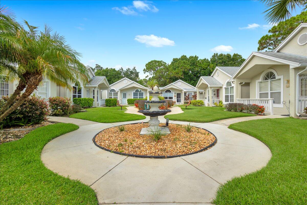 1189 NW Lombardy Drive