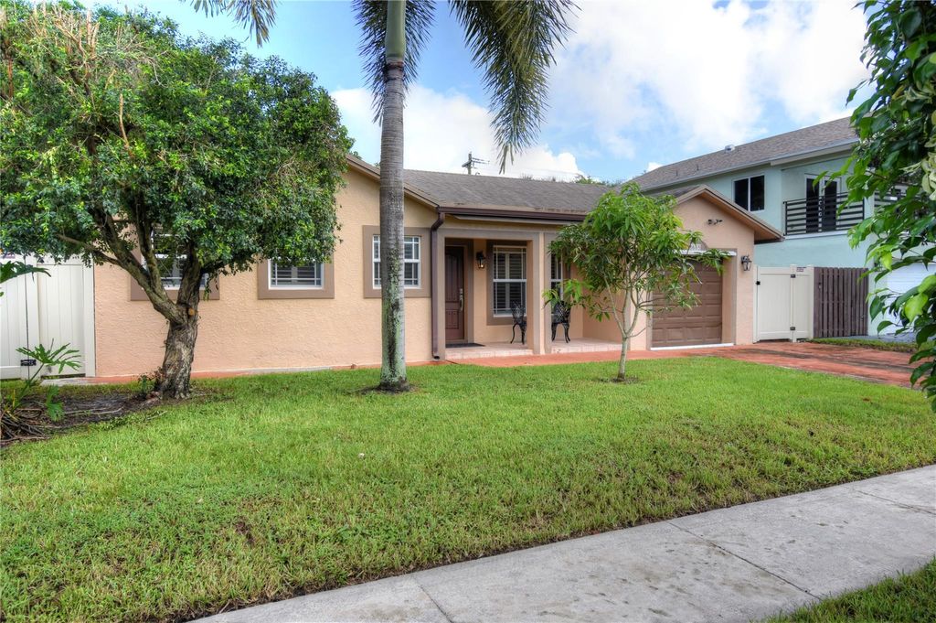 Photo of 8605 SW 19th Street, North Lauderdale, FL 33068 (MLS # F10524978)