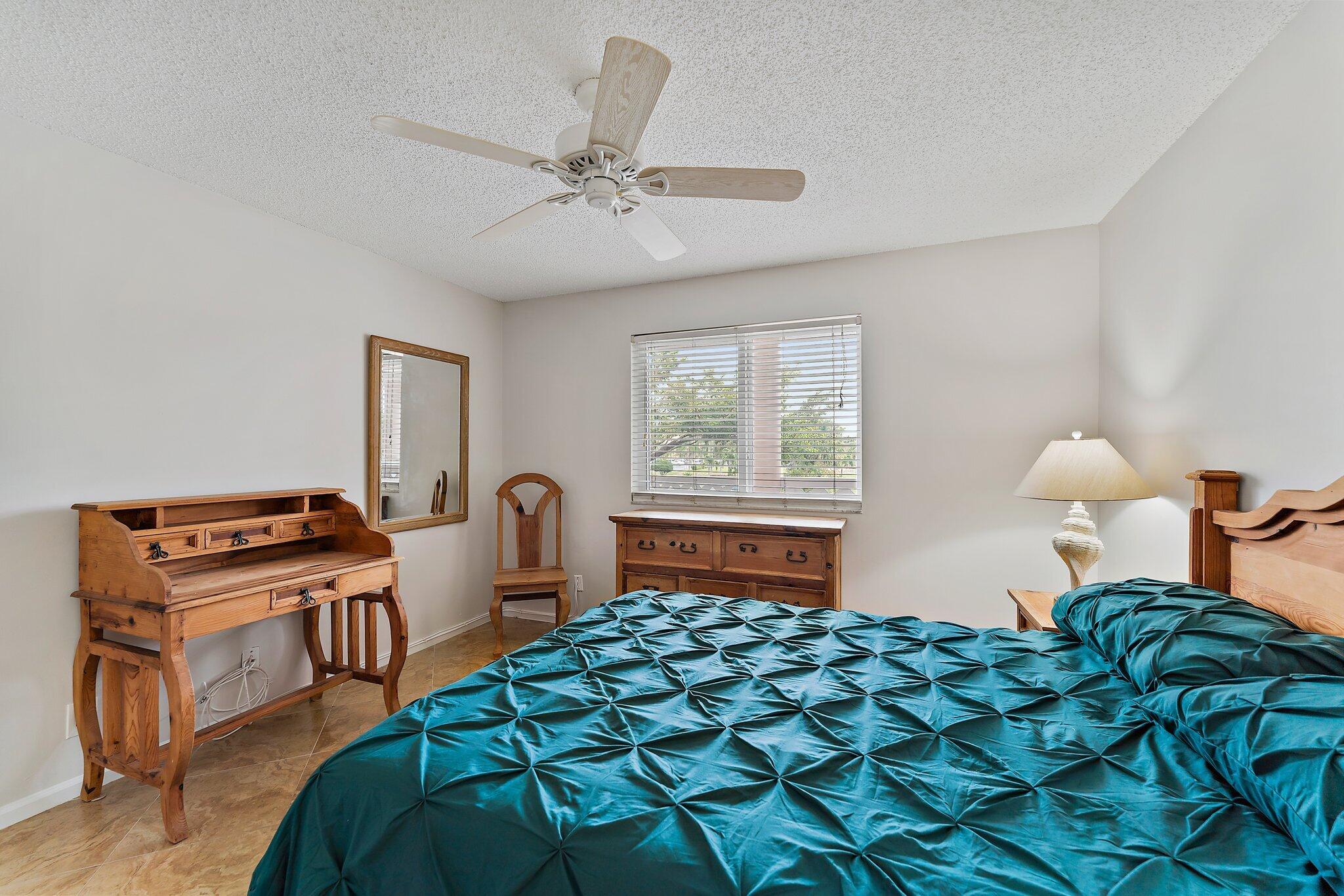 JUPITER BAY ONE THRU SIX CONDO - Residential