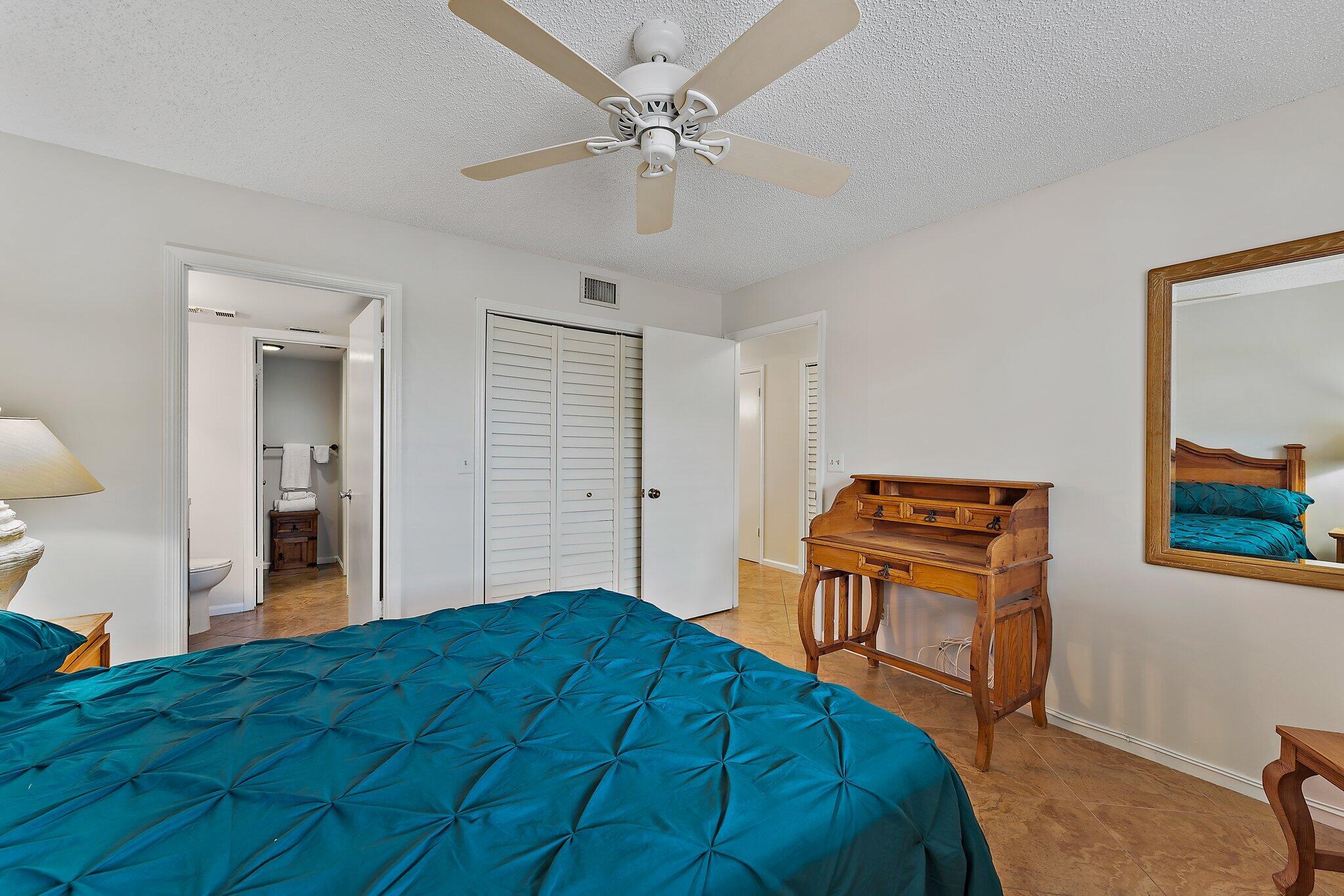 JUPITER BAY ONE THRU SIX CONDO - Residential