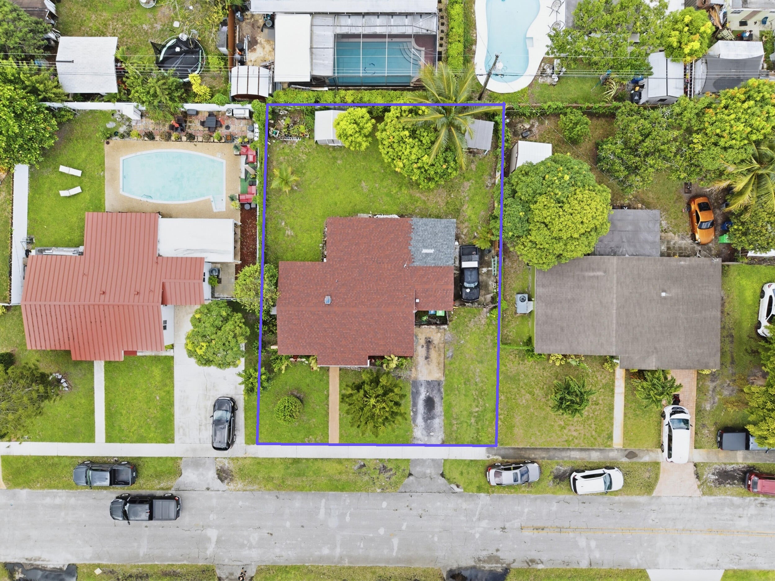 2121 NW 63RD Avenue