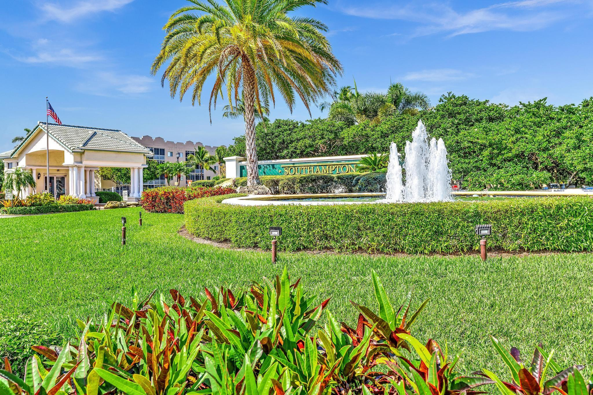 KINGS POINT - Residential