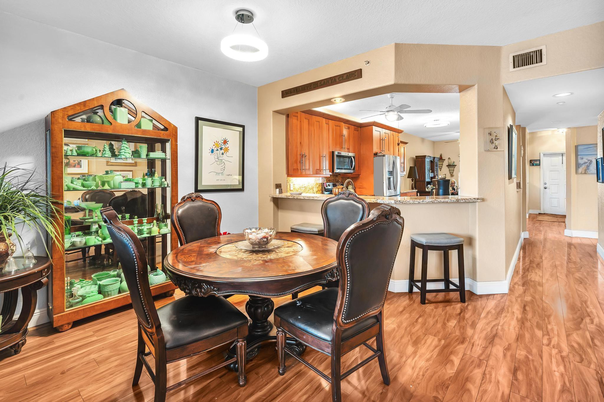 KINGS POINT - Residential