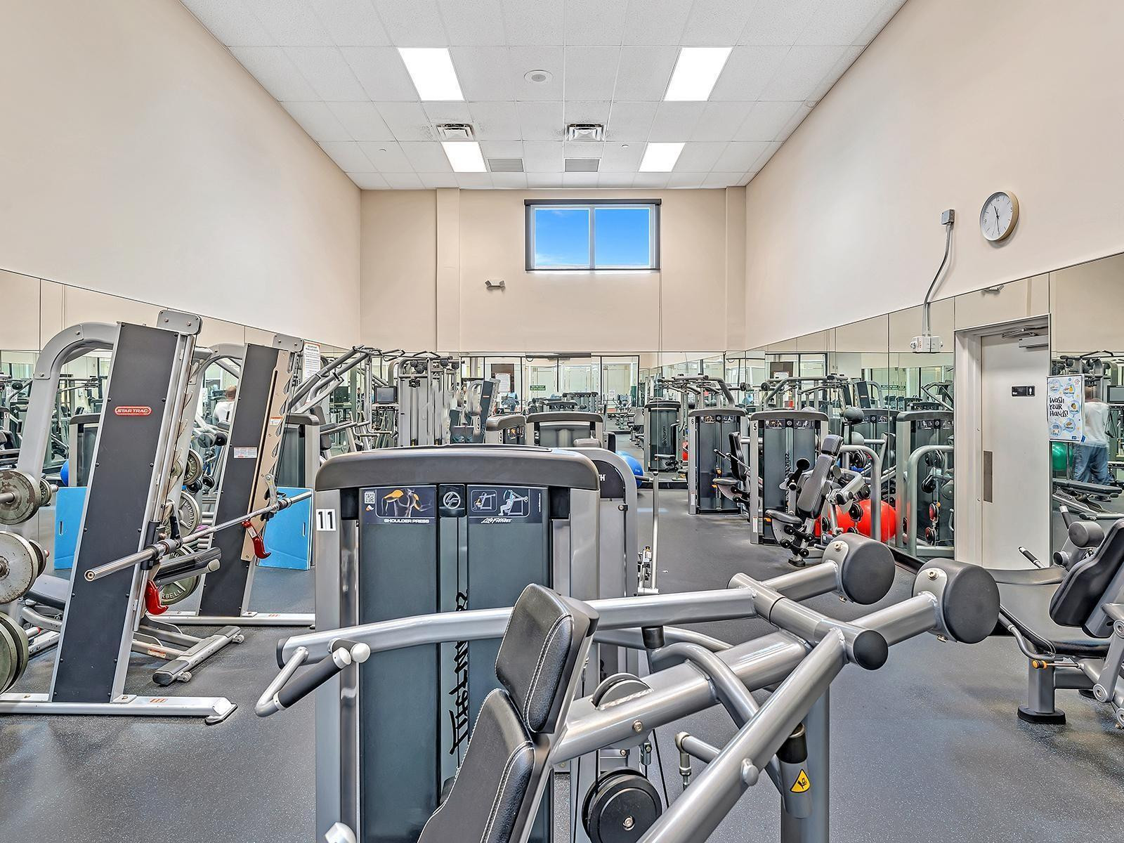 KINGS POINT - Residential