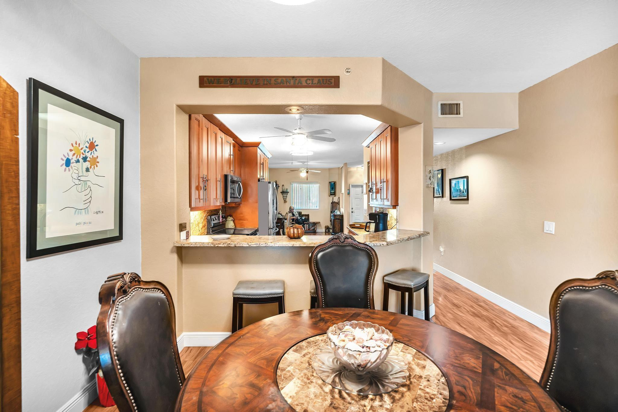 KINGS POINT - Residential