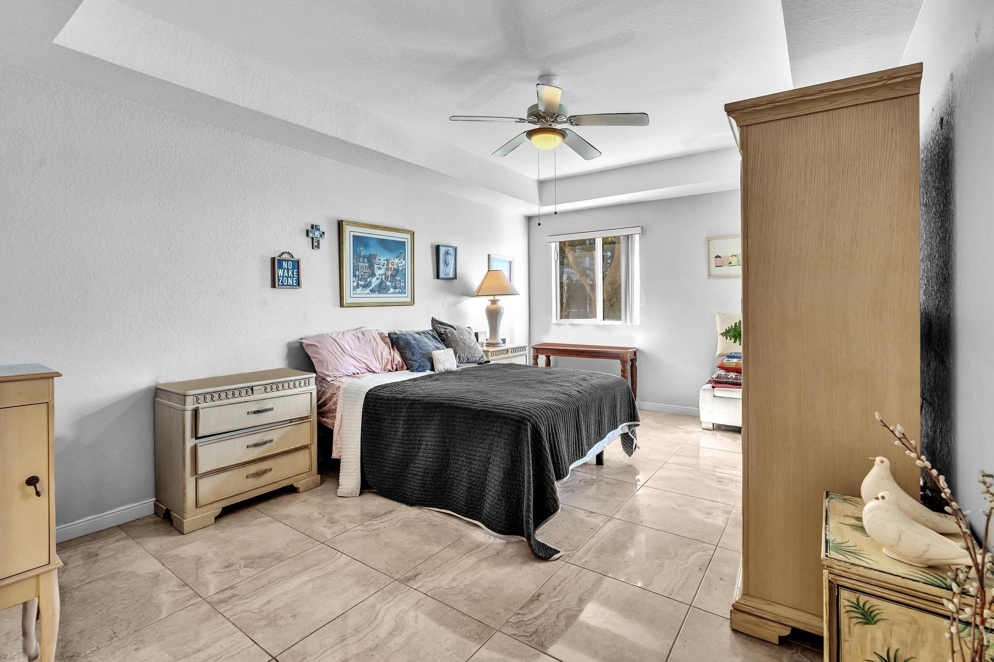 KINGS POINT - Residential