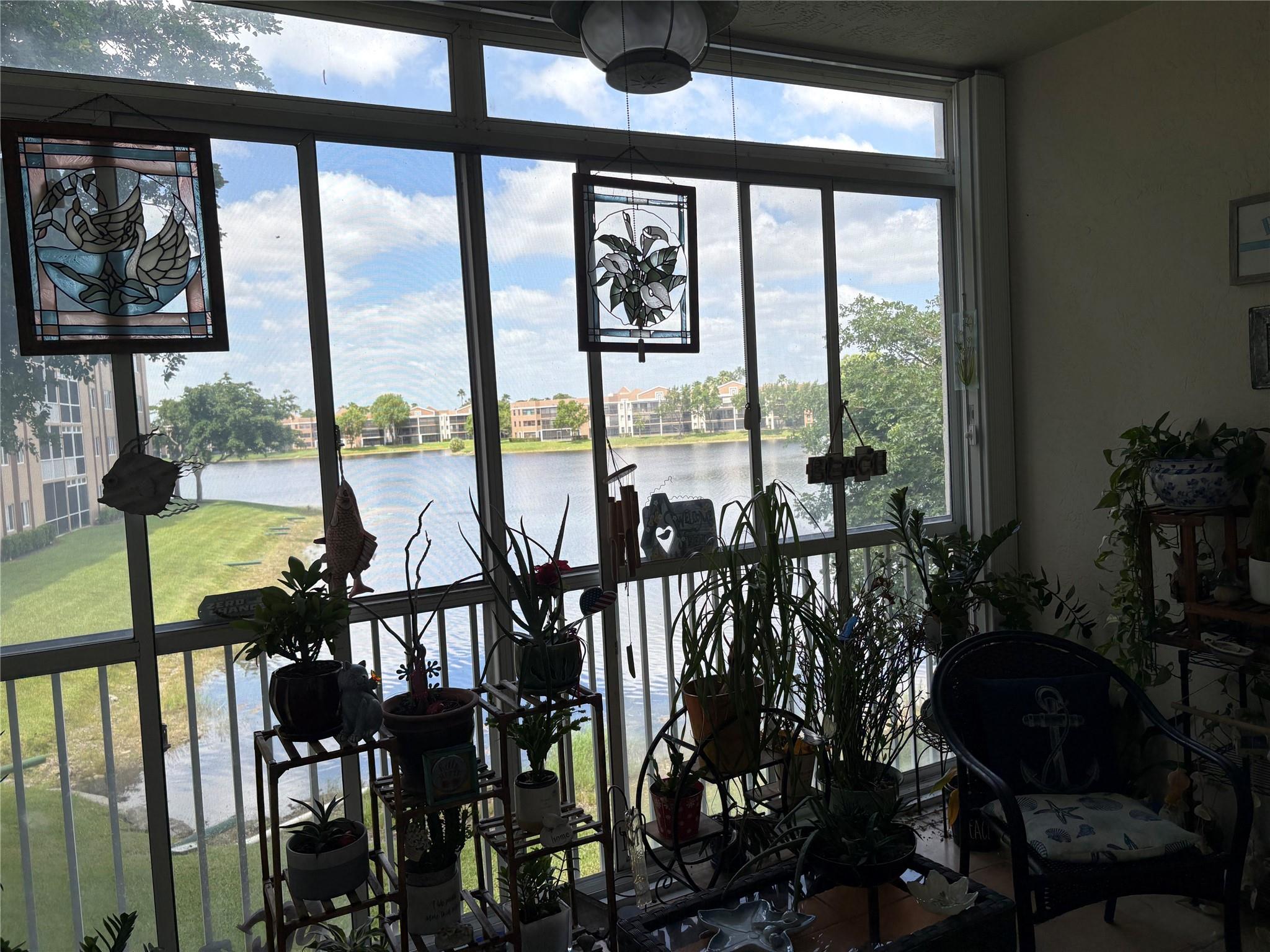 KINGS POINT - Residential