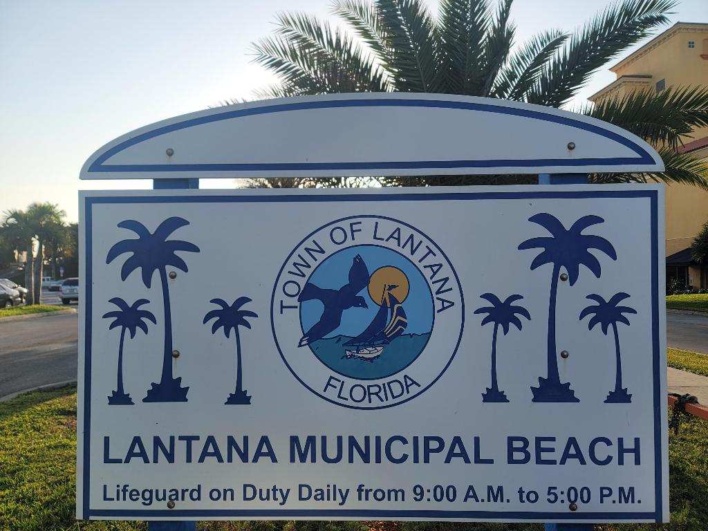 HIDDEN HARBOUR OF THE PALM BEACHES CONDO - Residential