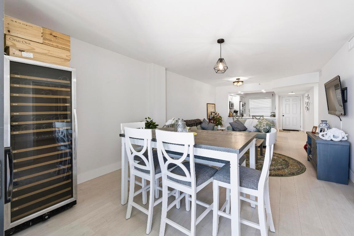 HIDDEN HARBOUR OF THE PALM BEACHES CONDO - Residential