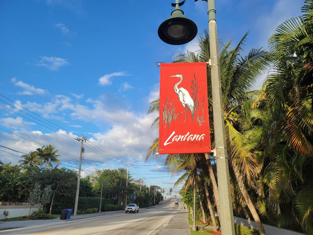 HIDDEN HARBOUR OF THE PALM BEACHES CONDO - Residential