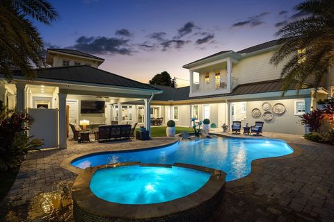 Tiny photo for 201 NE 3rd Court, Boca Raton, FL 33432 (MLS # R11167845)