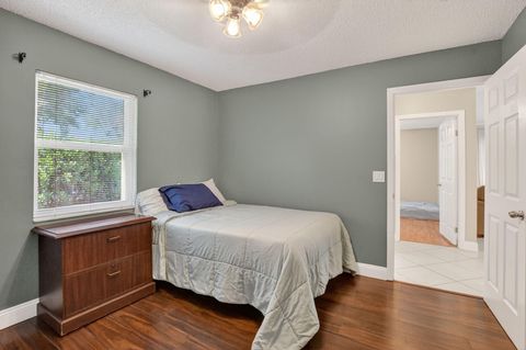 Tiny photo for 19536 Sea Pines Way, Boca Raton, FL 33498 (MLS # B26036764)
