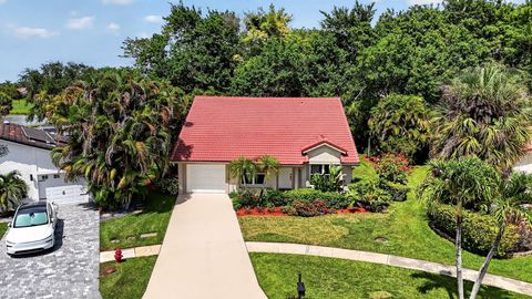 Tiny photo for 19536 Sea Pines Way, Boca Raton, FL 33498 (MLS # B26036764)