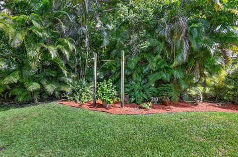 Tiny photo for 19536 Sea Pines Way, Boca Raton, FL 33498 (MLS # B26036764)