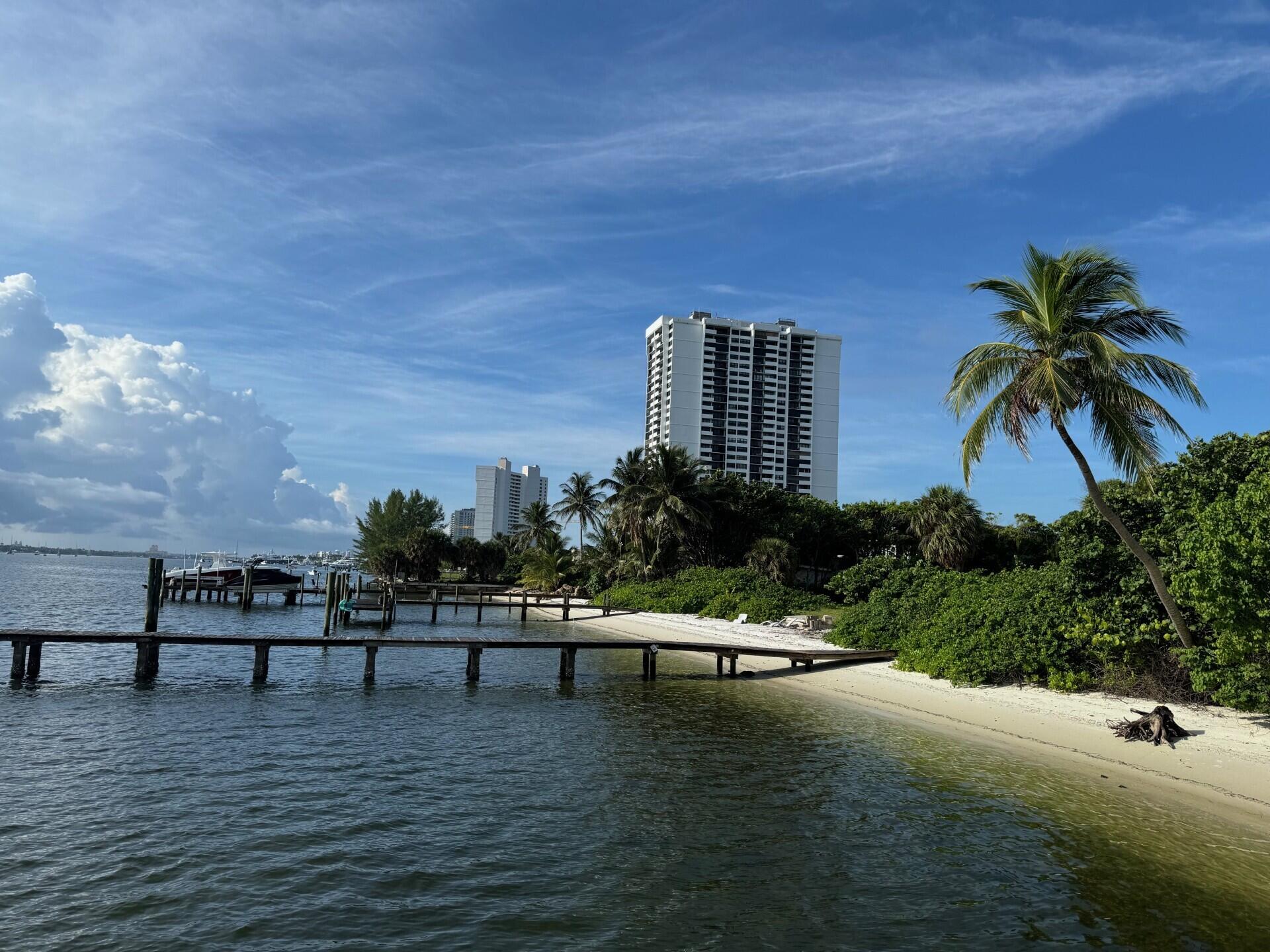 FORTY-EIGHT HUNDRED - Residential Lease