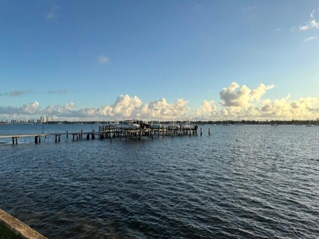 FORTY-EIGHT HUNDRED - Residential Lease