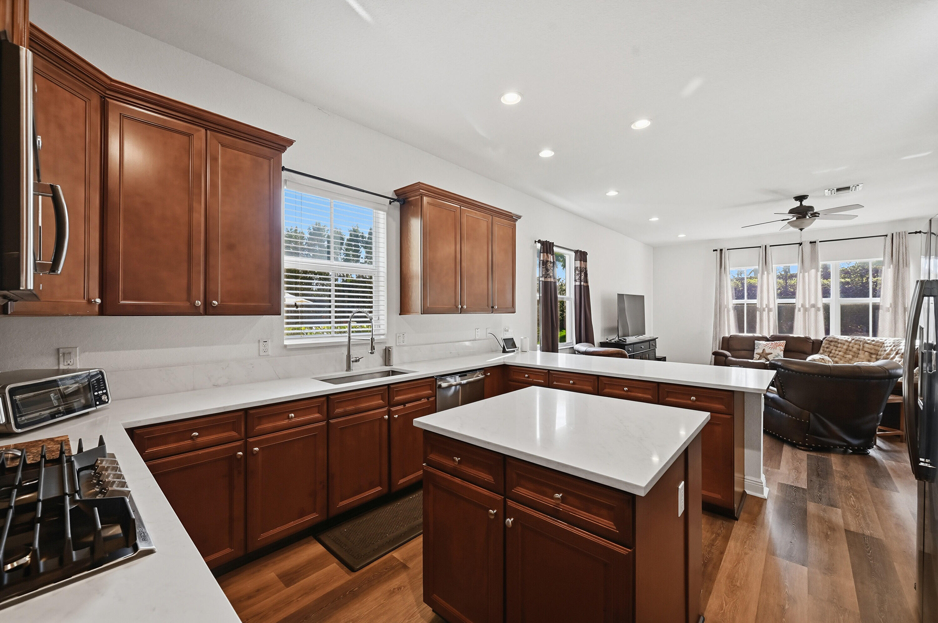 Miralago - Residential