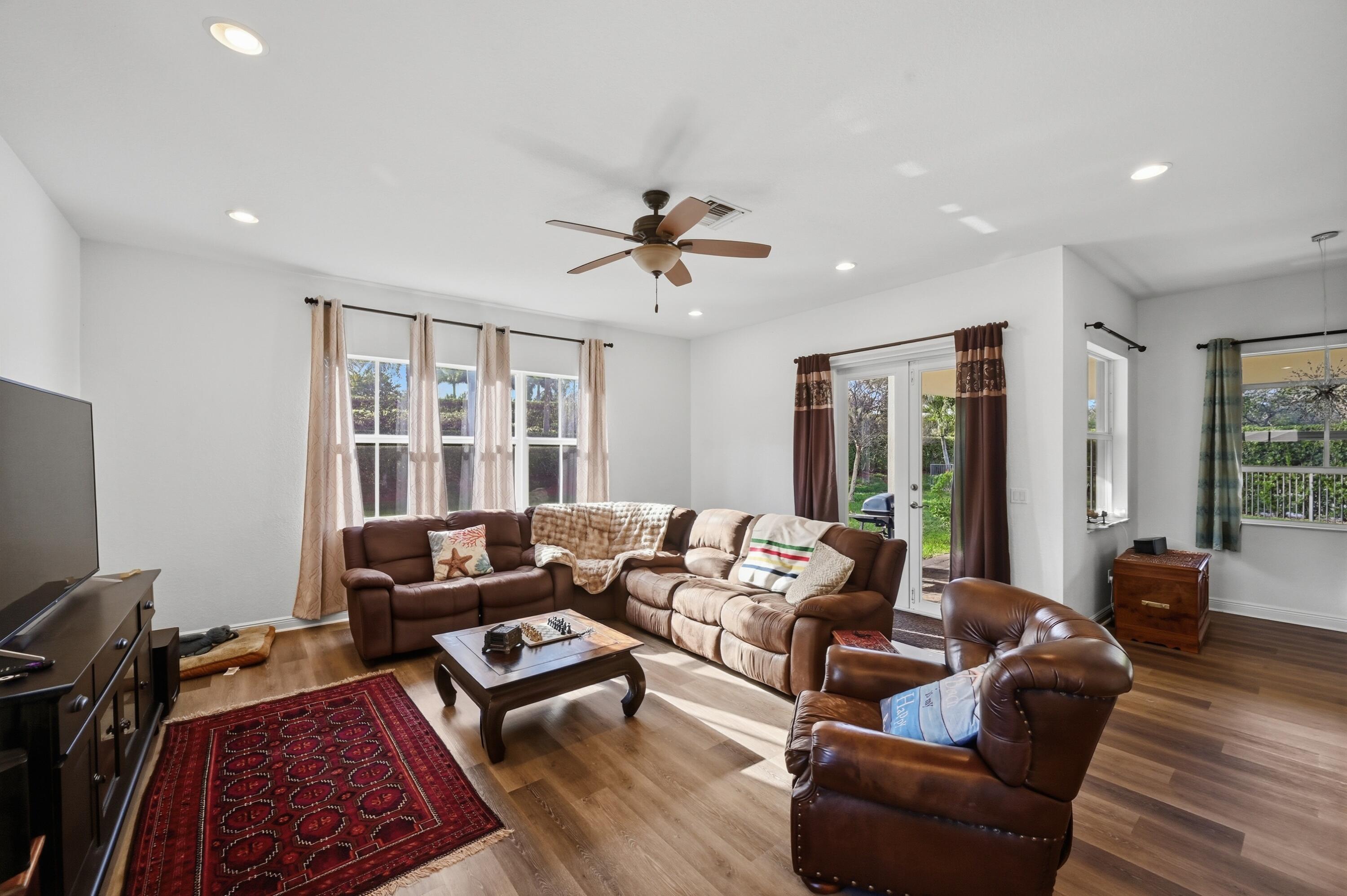 Miralago - Residential