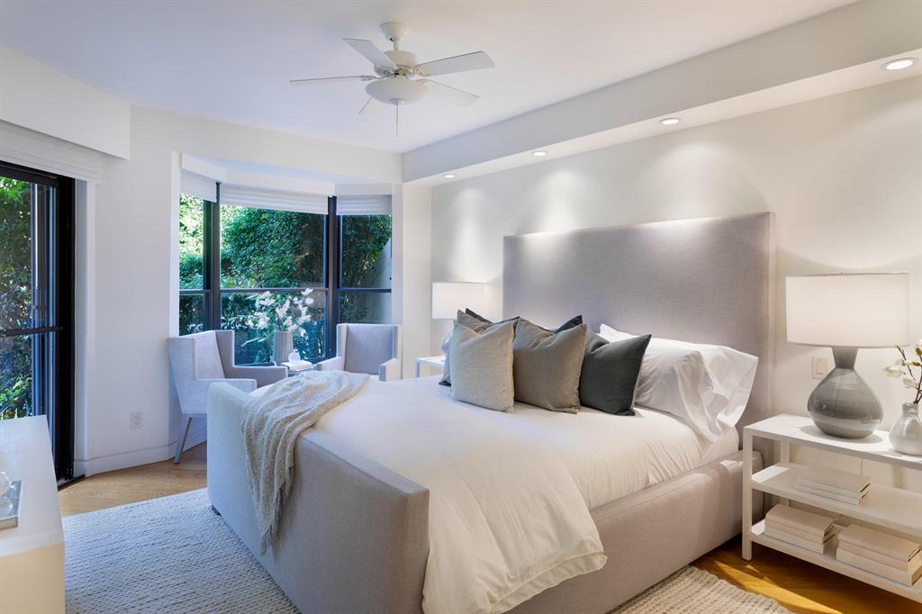 CASA ENCANTADA CONDO - Residential