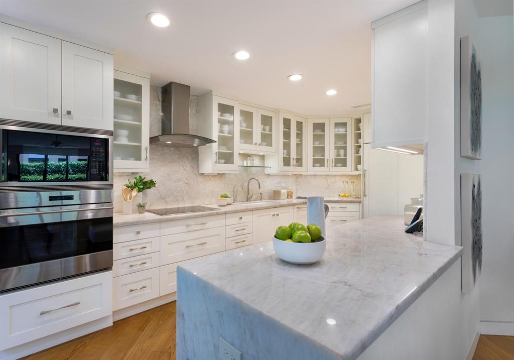 CASA ENCANTADA CONDO - Residential